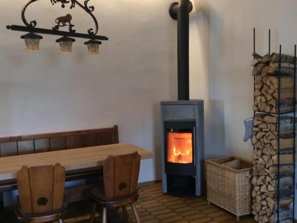 Landgasthof Zum Goldenen Loewen Moosbach  Exterior foto